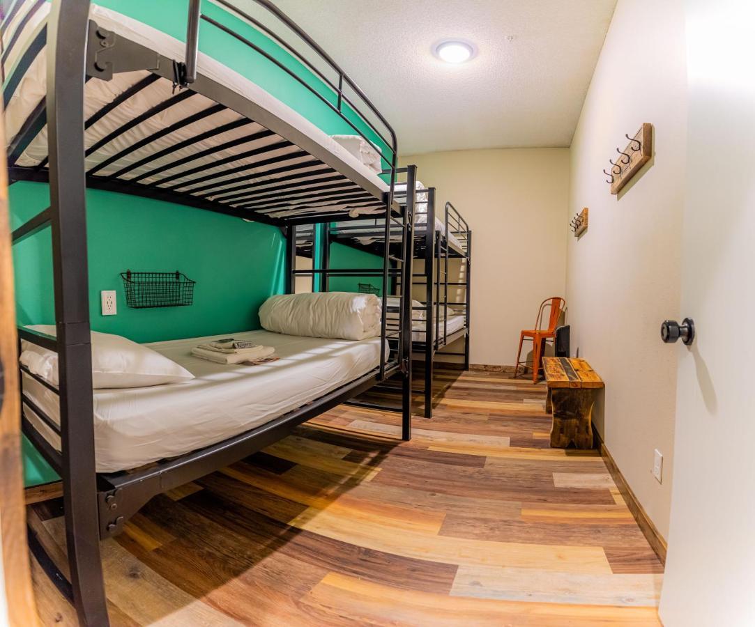 Pintler'S Portal Hostel Anaconda Luaran gambar